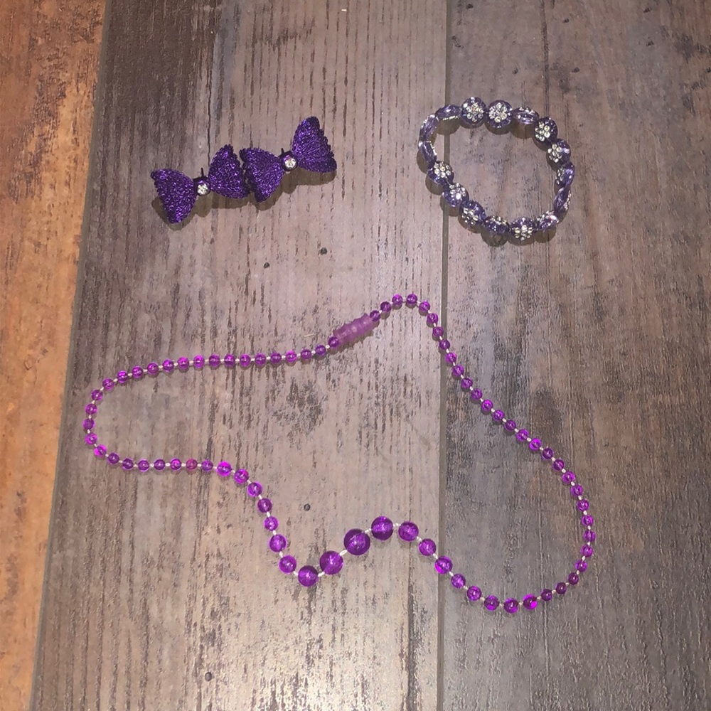 Pretty little girl set